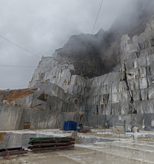 The Marble deposit - Carrara